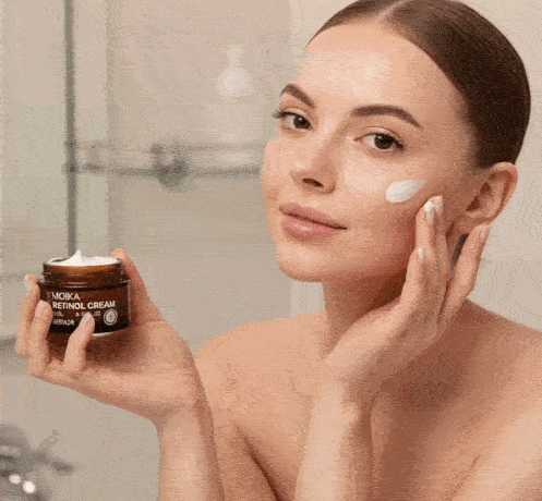 Cremă cu Retinol pentru Ten Ferm și Catifelat
